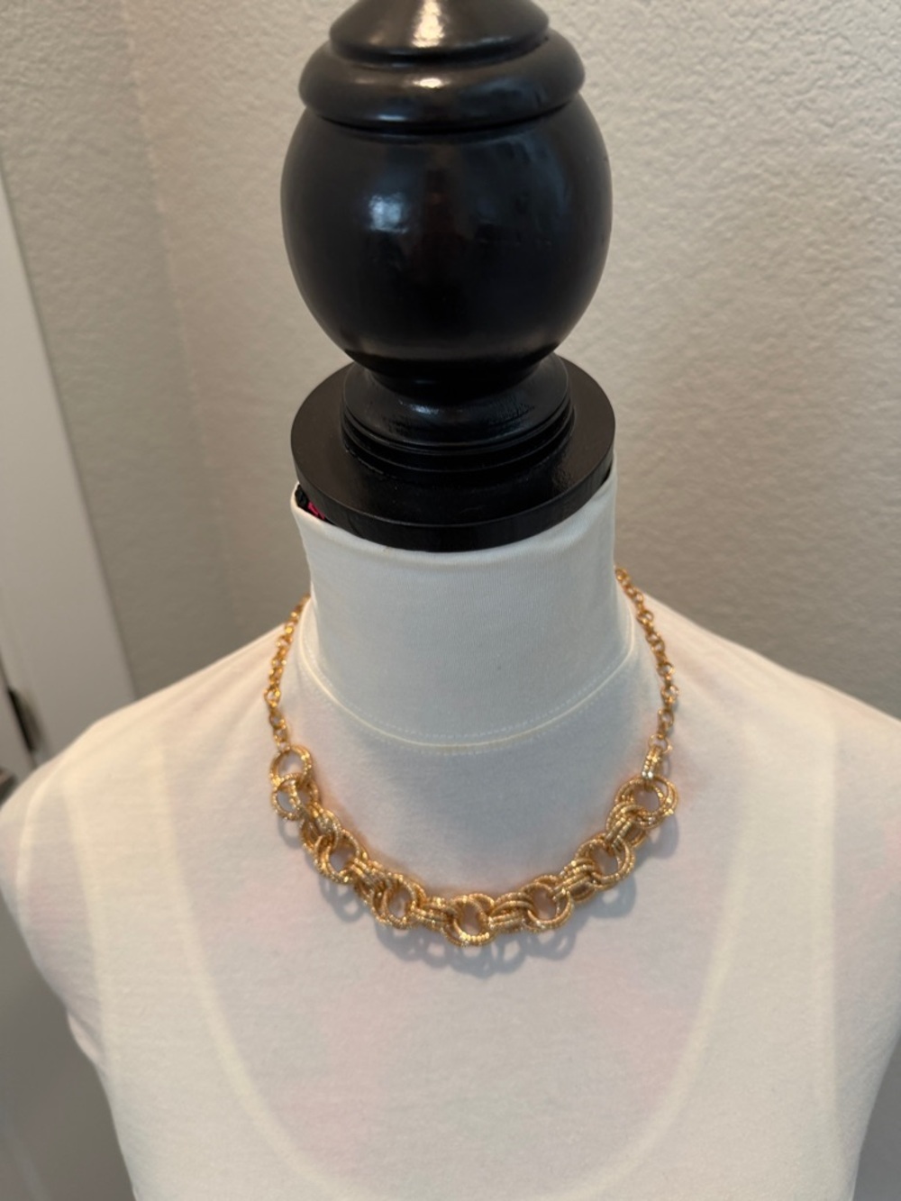 Gold Chain Link Necklace- Women's Jewelry